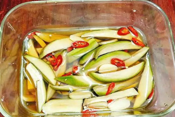 Xoài Non Ngâm Nước Mắm: Hướng Dẫn Chi Tiết Từ A Đến Z