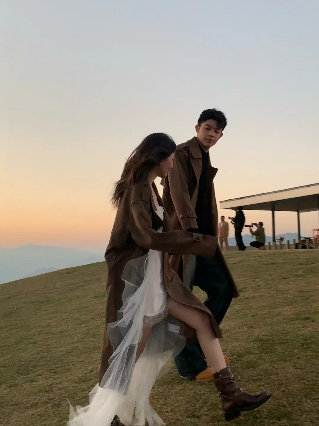 Top 90+ ảnh dí nhau độc đáo phù hợp đăng Facebook TikTok Zalo ảnh dí nhau 21