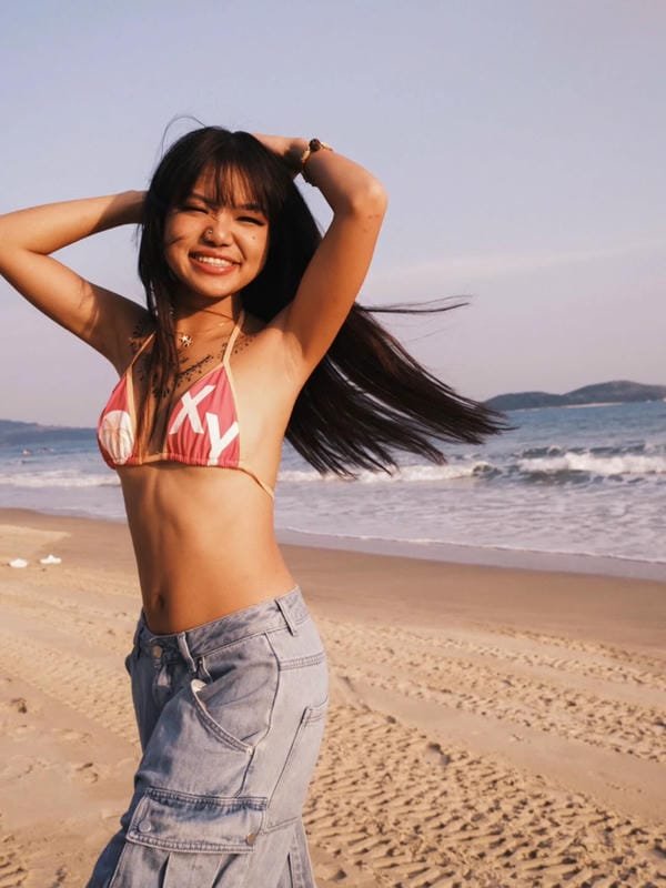 ảnh gái xinh nude 17