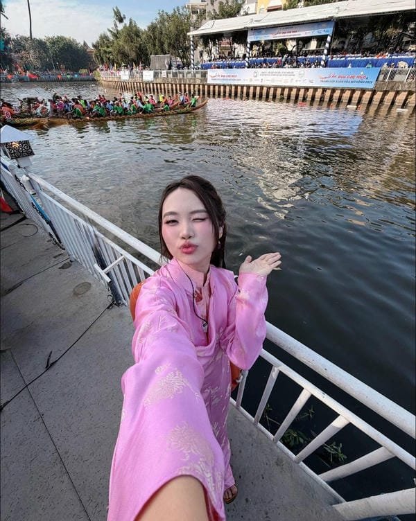 ảnh phương mỹ chi 16