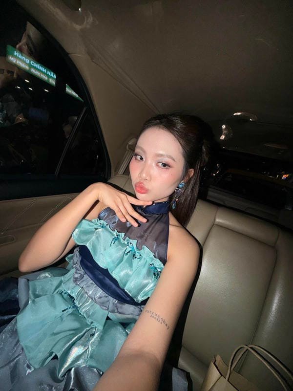 ảnh phương mỹ chi 17