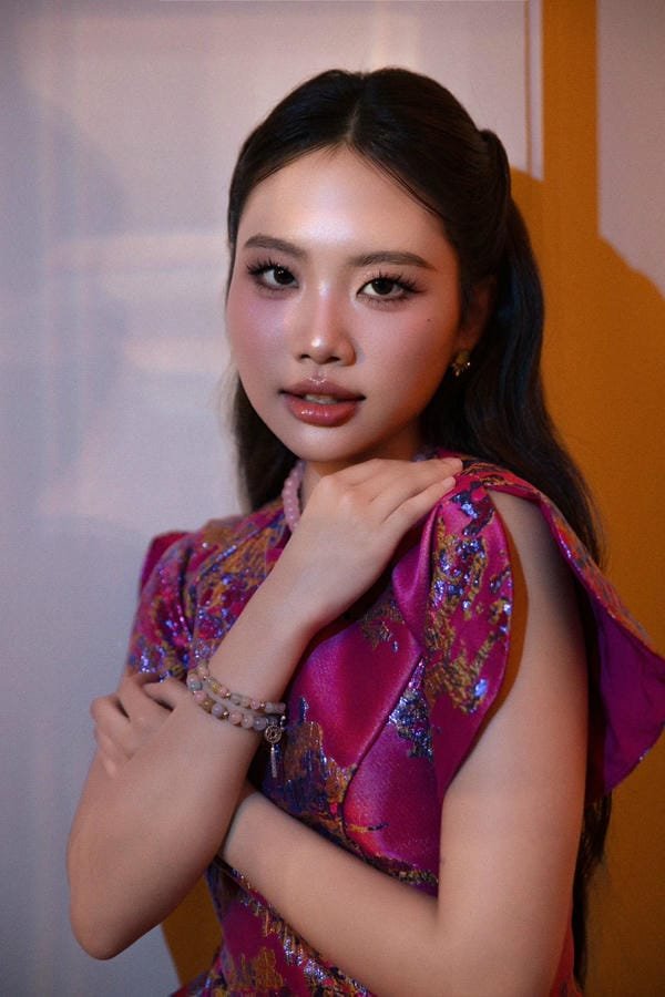ảnh phương mỹ chi 22
