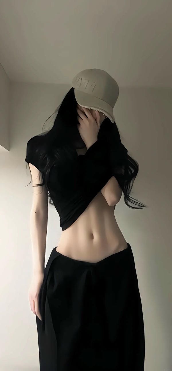 hình ảnh avatar cá tính nữ 11