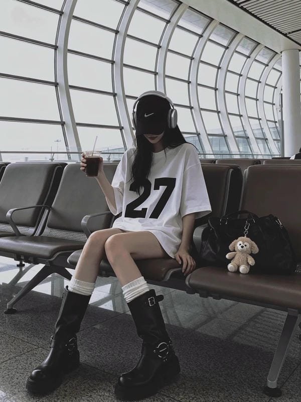 hình ảnh avatar cá tính nữ 19