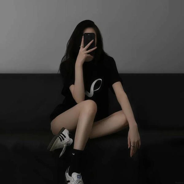 hình ảnh avatar cá tính nữ 5