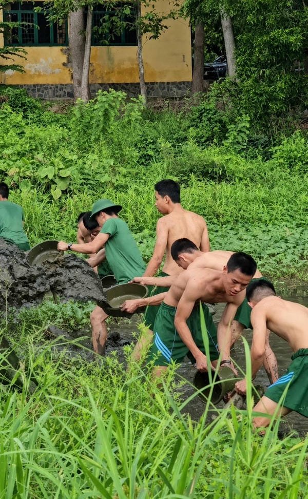 Tuyển tập 70+ hình ảnh chú bộ đội đẹp nhất dành cho mọi thế hệ hình ảnh chú bộ đội 20