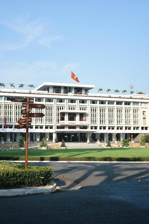 hình ảnh dinh độc lập 9