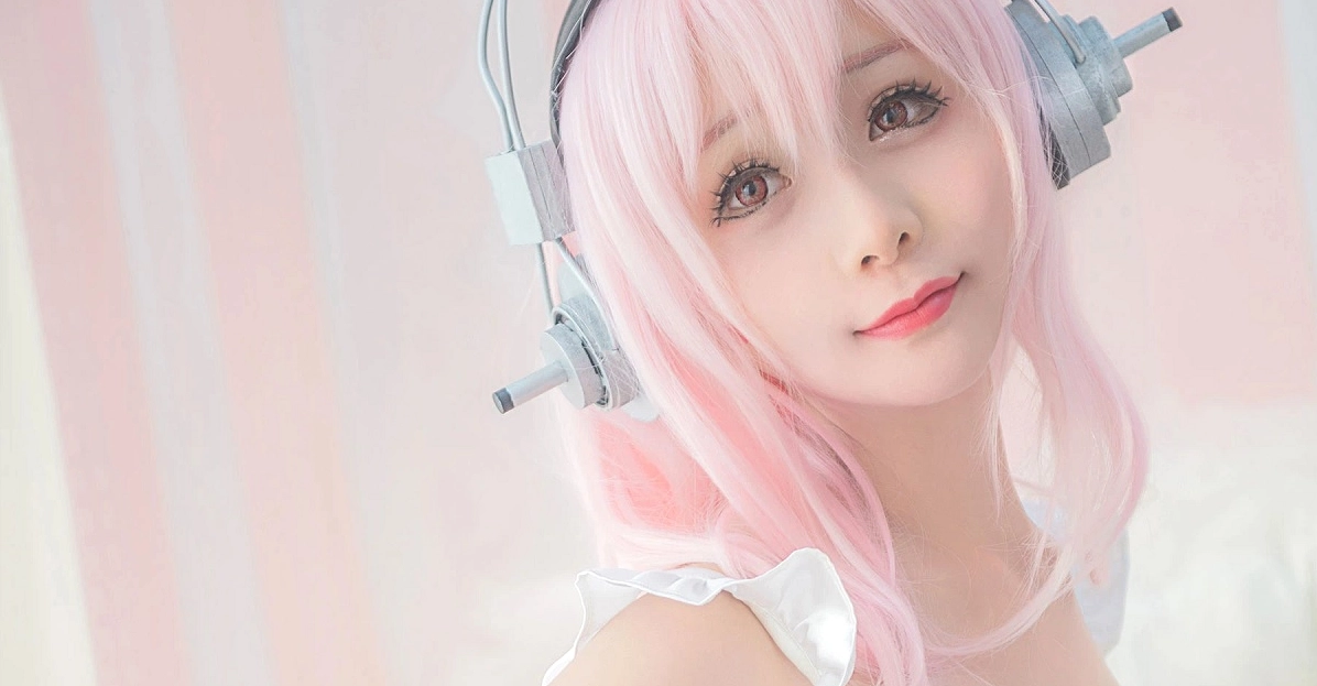 Cosplay Super Sonico Gợi Cảm Đáng Yêu Nhìn Muốn Húp Ngay
