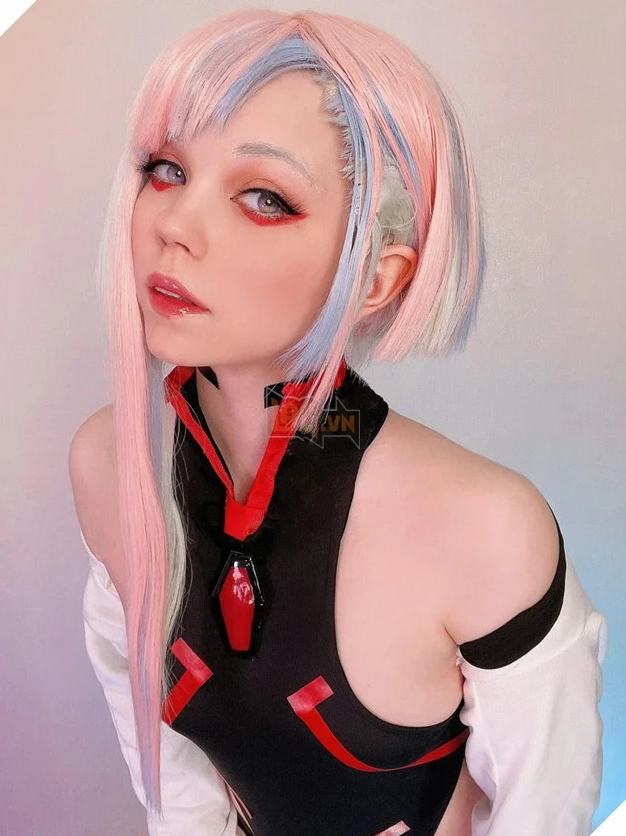 Fan phát sốt với loạt ảnh cosplay Lucy Cyberpunk Edgerunners cực xinh