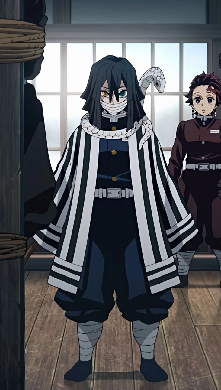 Obanai Iguro là Ai? Giải Mã Bí Ẩn Xà Trụ Lạnh Lùng của Kimetsu no Yaiba Iguro Obanai Ngầu thần thái mạnh mẽ của một kiếm sĩ thực thụ