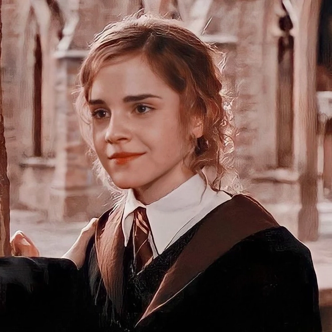 Sao nhí suýt vào vai Hermione của Harry Potter